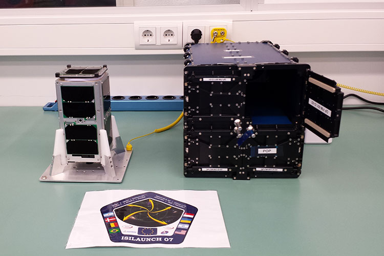 Cubesat Products Isis Innovative Solutions In Space